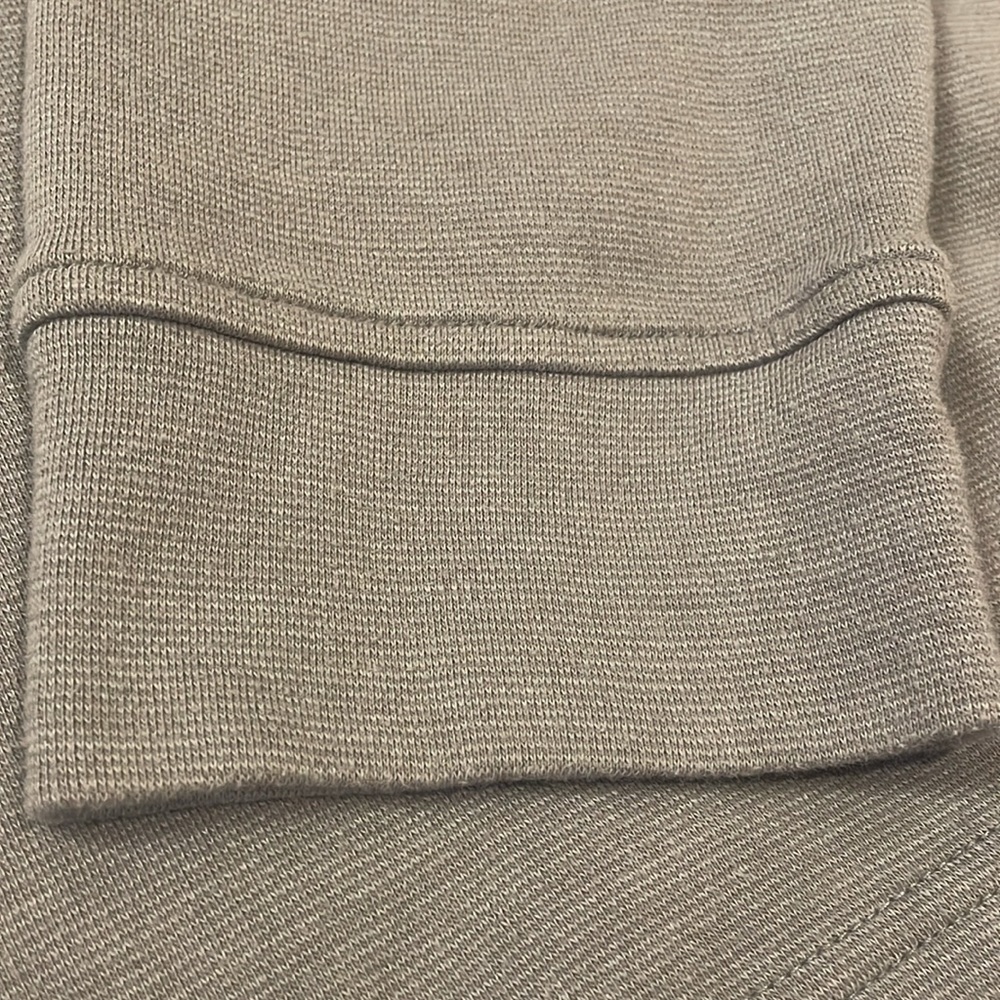 Gray pullover - Picture 5 of 6